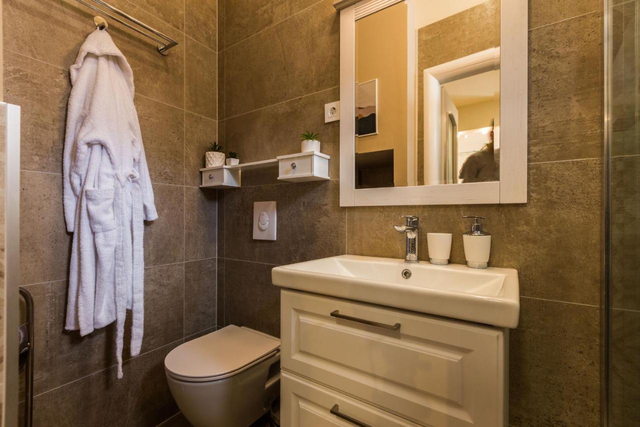 Angie Central Rooms Zadar Eksteriør billede