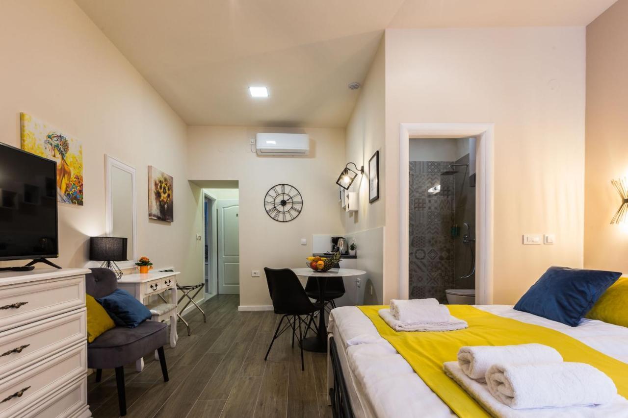 Angie Central Rooms Zadar Eksteriør billede