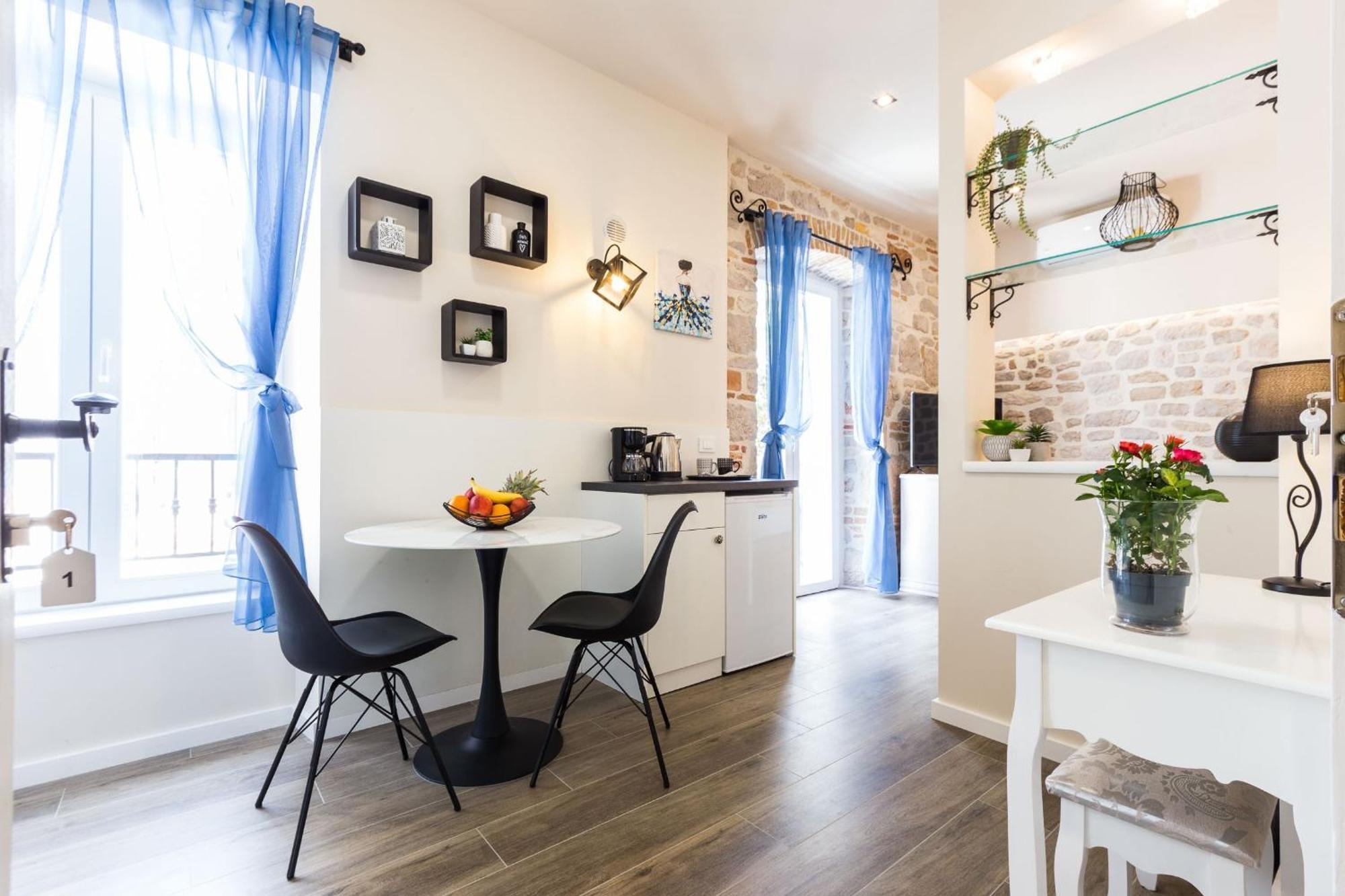 Angie Central Rooms Zadar Værelse billede